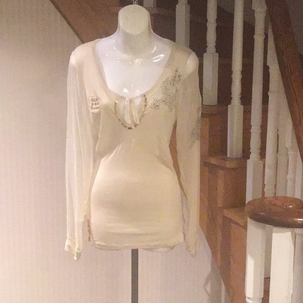 ⭐️⭐️3XHost Pick⭐️⭐️Long sleeve blouse avail col cream and bla…
